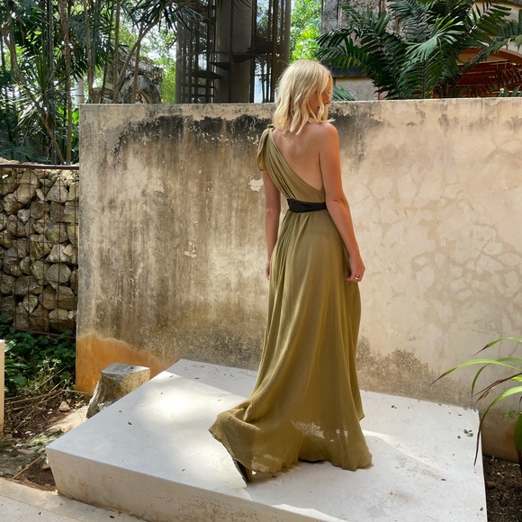 LA TROUPE COTTON GAUZY MAXI DRESS (one size) - Picture 2 of 11